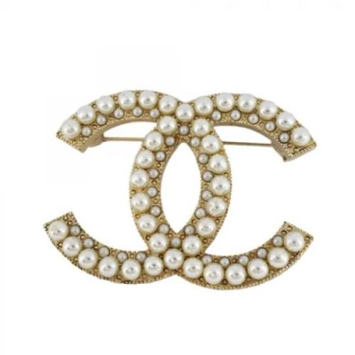 Pre-owned Metal chanel-jewelry