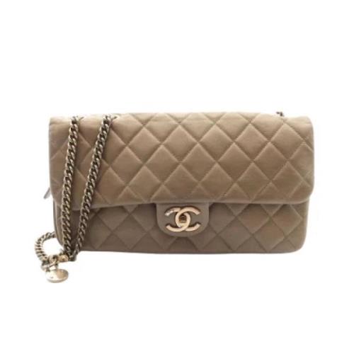 Pre-owned Leather chanel-bags