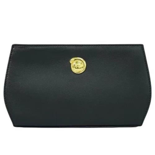 Pre-owned Leather clutches