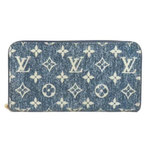 Pre-owned Fabric wallets