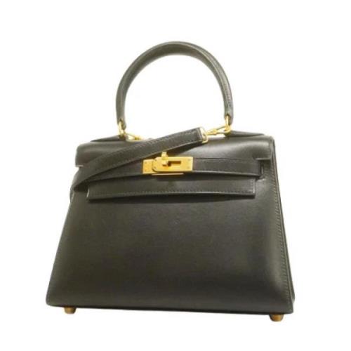 Pre-owned Leather handbags