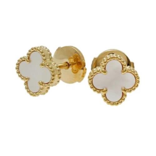 Pre-owned Yellow Gold earrings