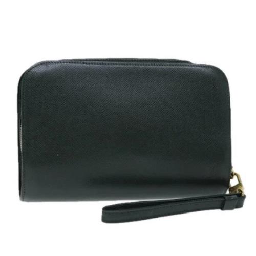 Pre-owned Leather clutches