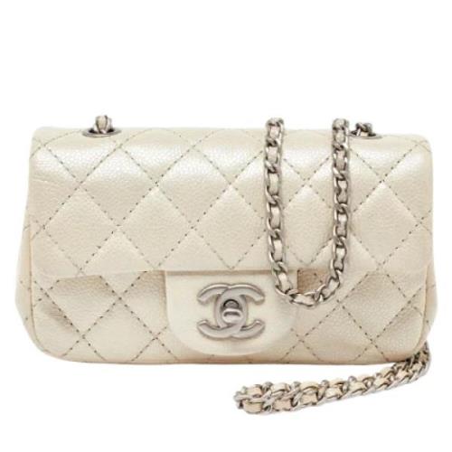 Pre-owned Leather chanel-bags