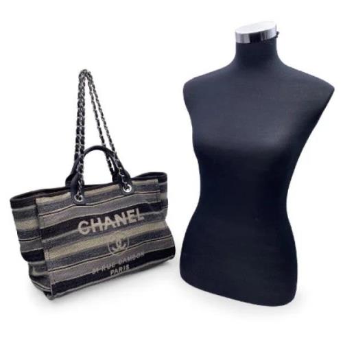 Pre-owned Leather chanel-bags