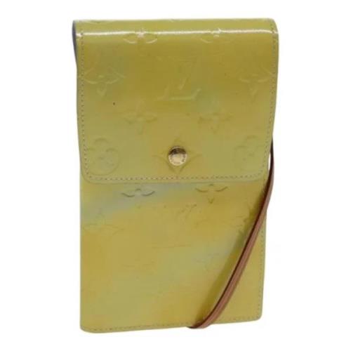 Pre-owned Leather wallets