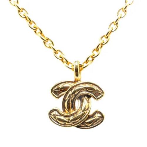 Pre-owned Metal chanel-jewelry