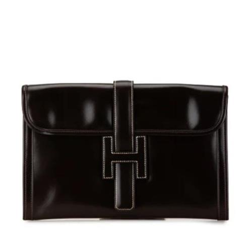 Pre-owned Leather clutches