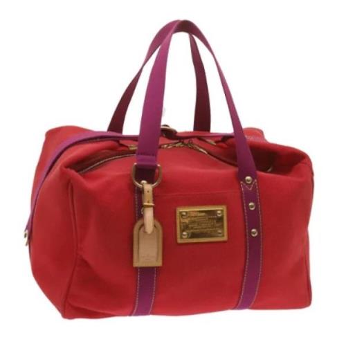 Pre-owned Canvas handbags