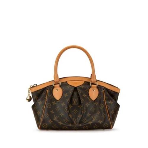 Pre-owned Leather handbags