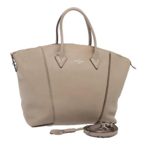 Pre-owned Leather handbags