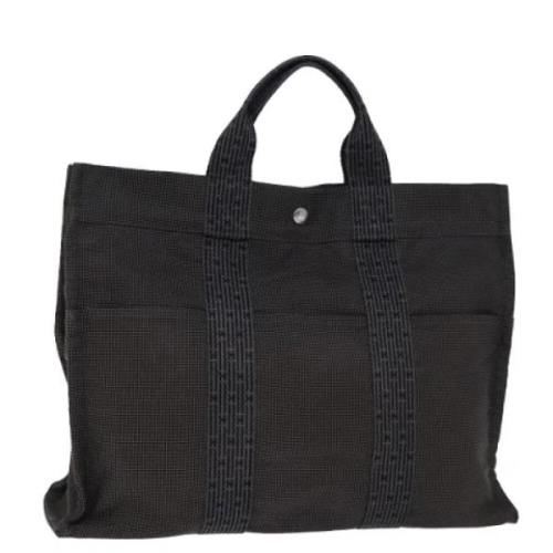 Pre-owned Canvas totes