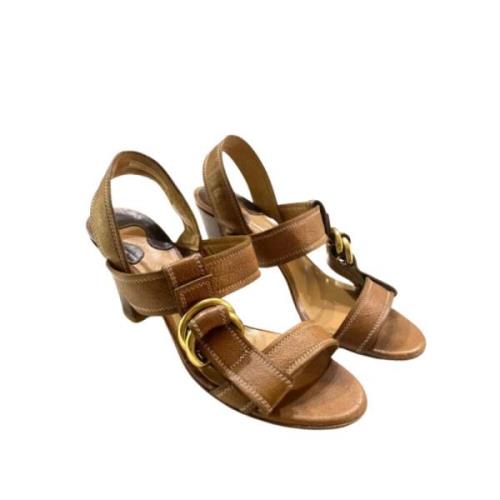 Pre-owned Leather sandals