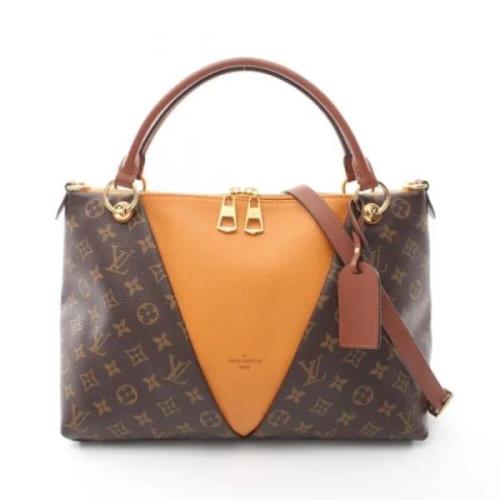 Pre-owned Leather handbags