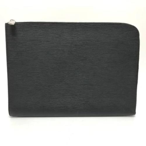 Pre-owned Leather clutches