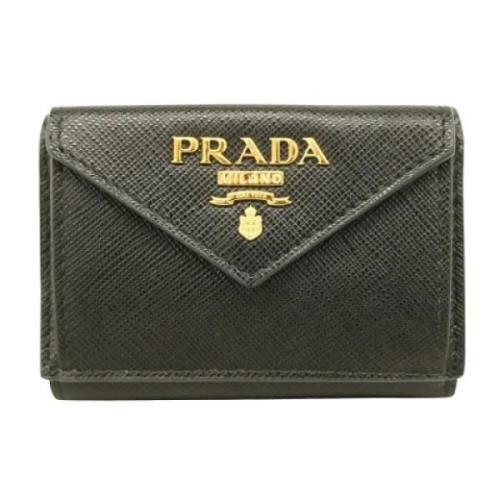 Pre-owned Leather wallets