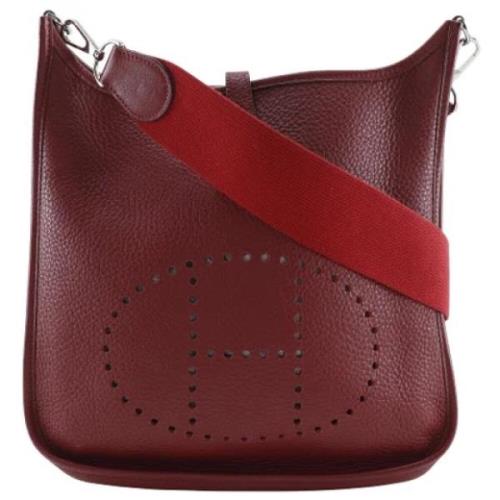 Pre-owned Leather shoulder-bags