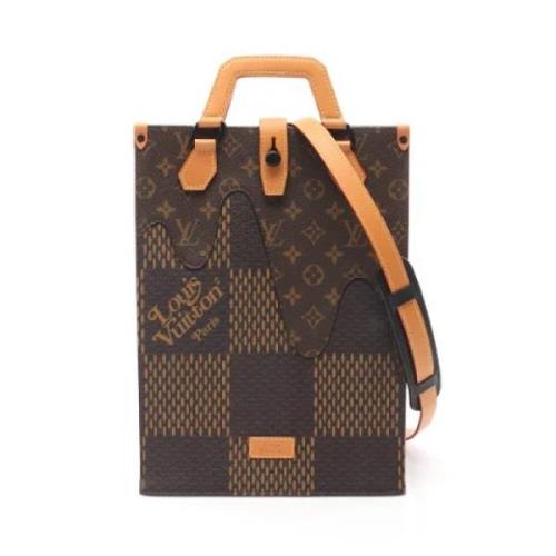 Pre-owned Leather louis-vuitton-bags