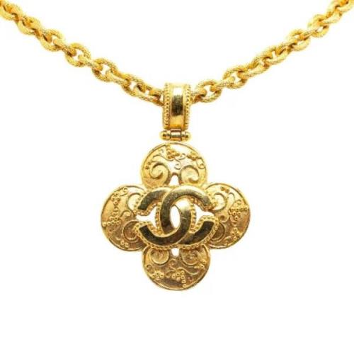 Pre-owned Metal chanel-jewelry