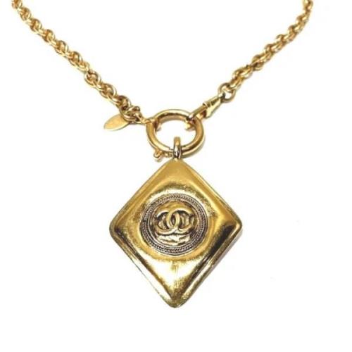 Pre-owned Metal chanel-jewelry