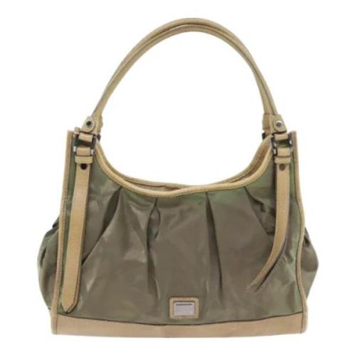 Pre-owned Fabric handbags