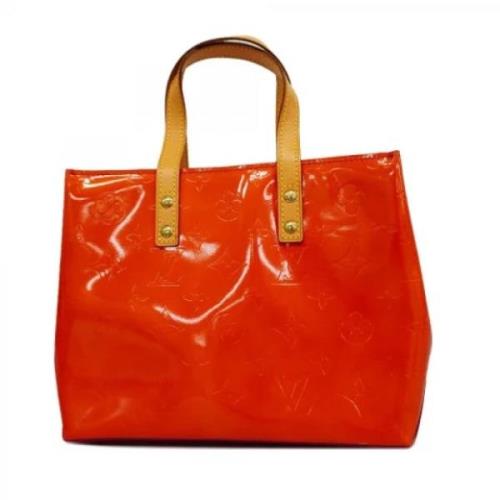 Pre-owned Fabric handbags