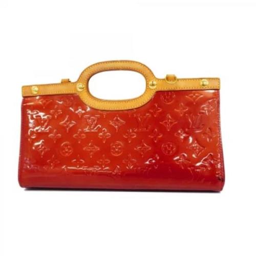 Pre-owned Fabric handbags