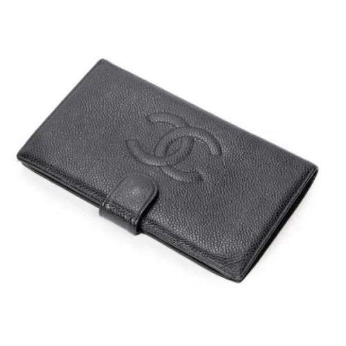 Pre-owned Leather wallets