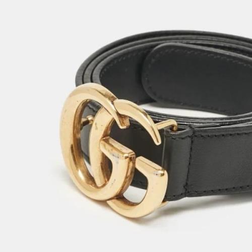 Pre-owned Leather belts