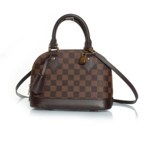 Pre-owned Leather handbags