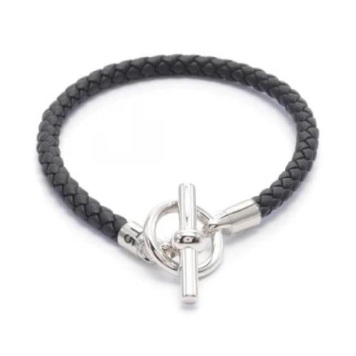 Pre-owned Leather bracelets