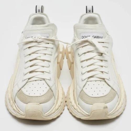 Pre-owned Leather sneakers