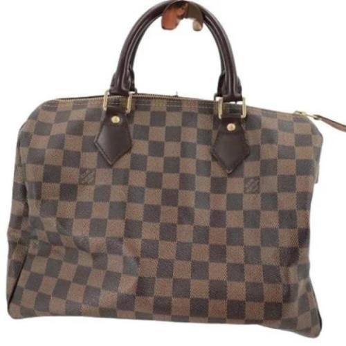 Pre-owned Leather handbags