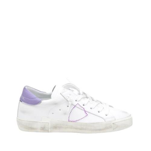 Hvite og Lilla Skinn Sneakers