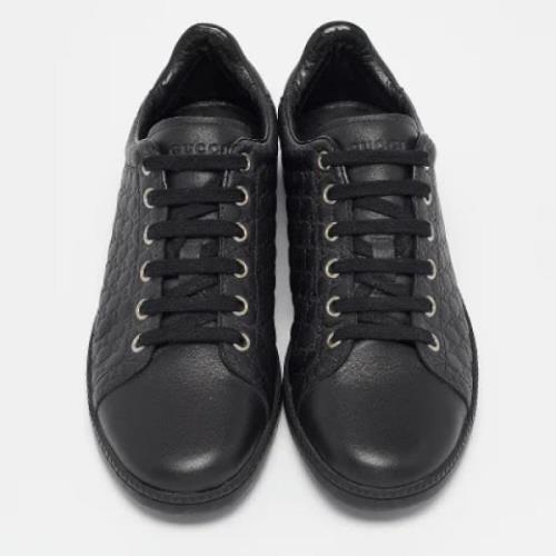 Pre-owned Leather sneakers