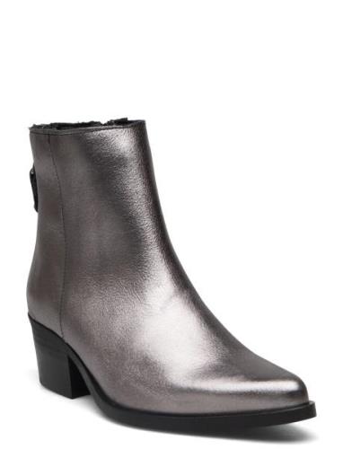 Sorana Bootie Silver Steve Madden