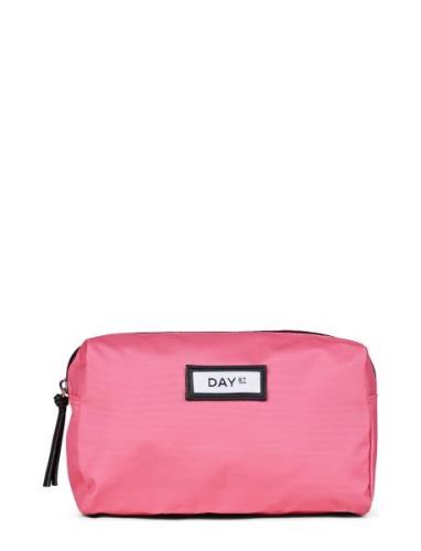 Day Gweneth Re-S Beauty Pink DAY ET