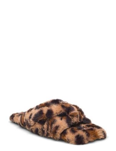 Pcnala Slipper Brown Pieces