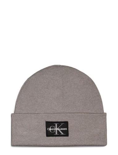 Mono Logo Patch Beanie Warm Grey Calvin Klein