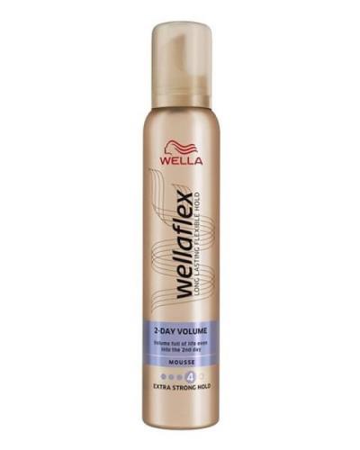 Wella Wellaflex 2nd Day Volume Mousse 200 ml