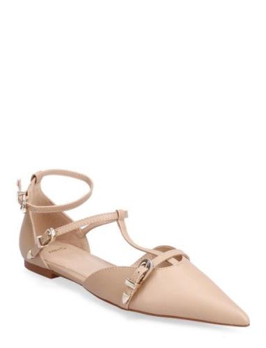 Shoes With Decorative Toe And Buckle Ballerinasko Ballerinaer Beige Ma...