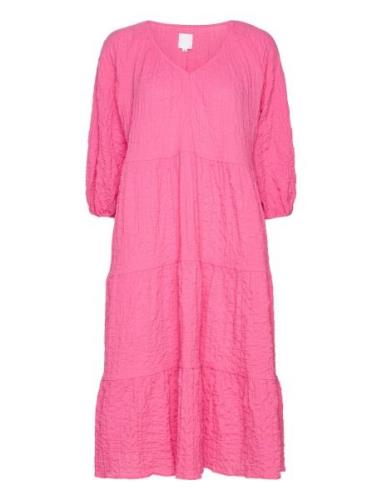 Kajo Crinkled Midi Dress Knelang Kjole Pink Hálo