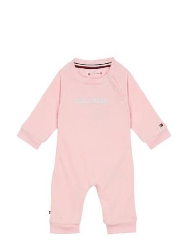 Baby Curved Monotype Coverall Langermet Bodysuit Pink Tommy Hilfiger