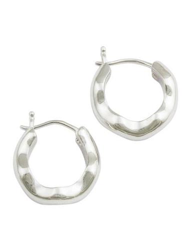 Bolded Wavy Earrings Silver Accessories Jewellery Earrings Hoops Silve...