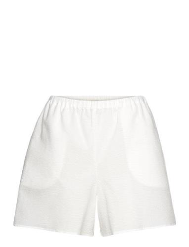 Puglia Shorts Bottoms Shorts Casual Shorts White A Part Of The Art