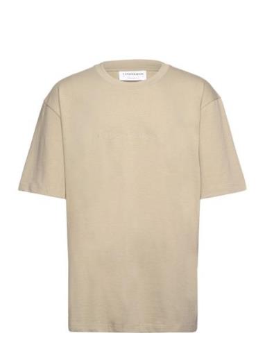 Over D Embroidery Tee S/S Tops T-shirts Short-sleeved Beige Lindbergh