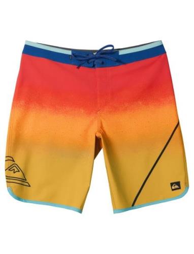 Surfsilk New Wave 20 Badeshorts Red Quiksilver