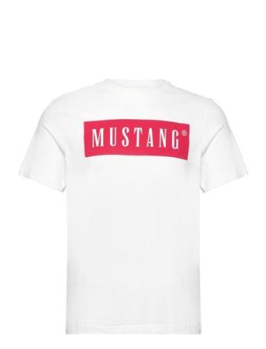 Style Austin Tops T-shirts Short-sleeved White MUSTANG