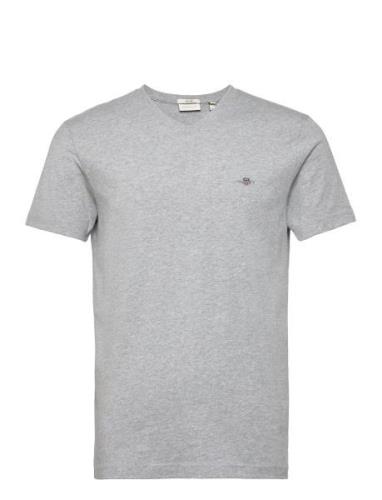 Slim Shield V-Neck T-Shirt Tops T-shirts Short-sleeved Grey GANT