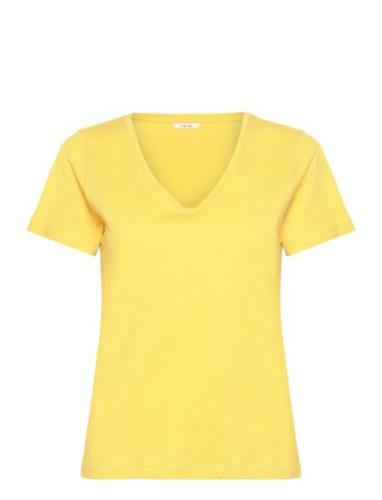 Crnaia Deep V-Neck T-Shirt Tops T-shirts & Tops Short-sleeved Yellow C...